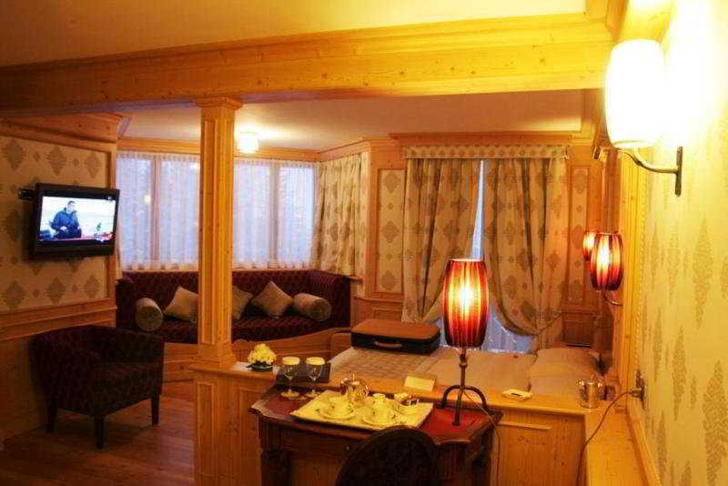 Cristal Palace Hotel Madonna Dış mekan fotoğraf