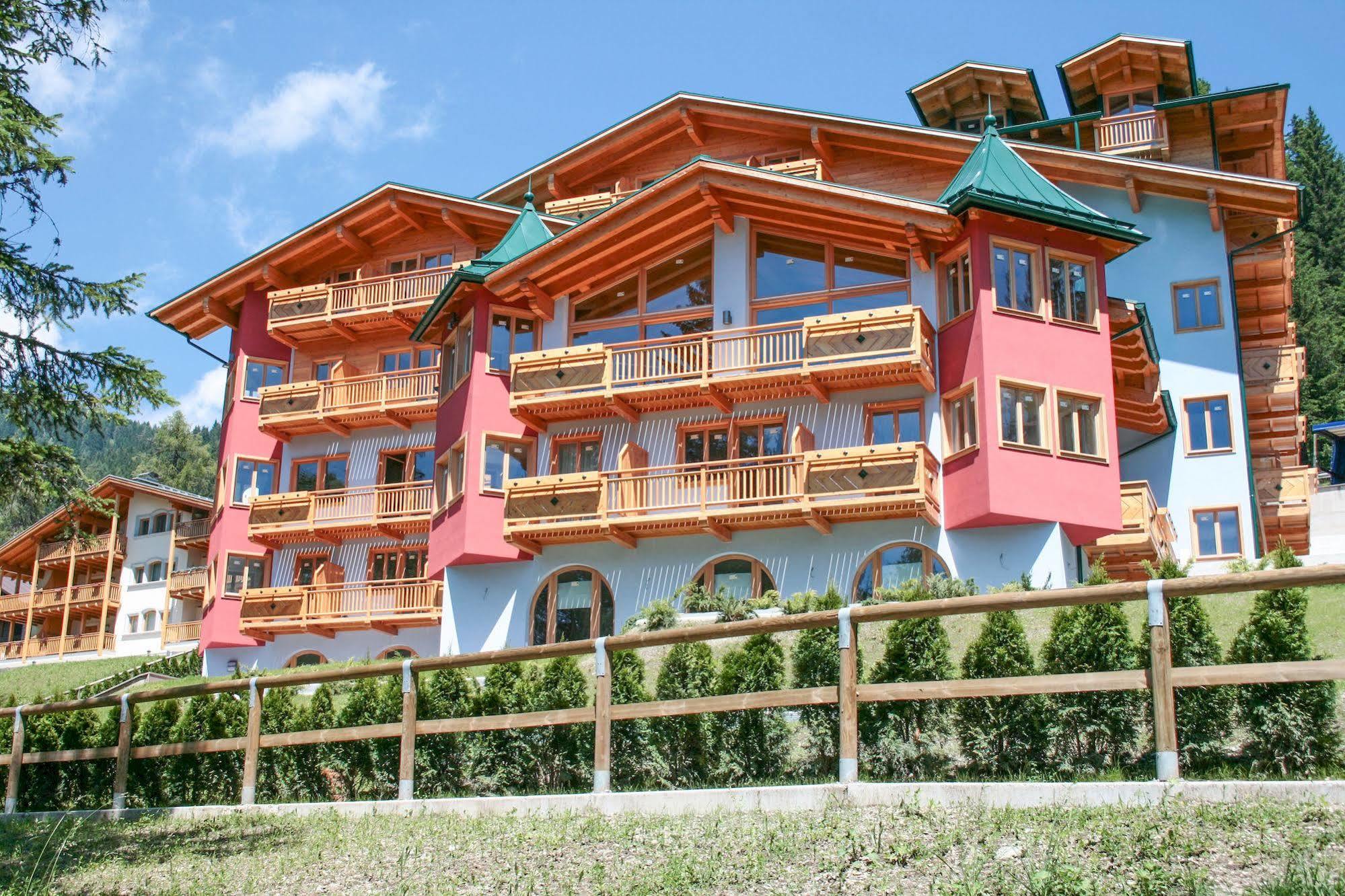 Cristal Palace Hotel Madonna Dış mekan fotoğraf